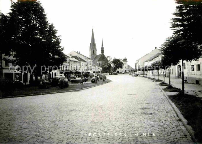 Leonfelden Bad Strassenpartie Blick zur Kirche