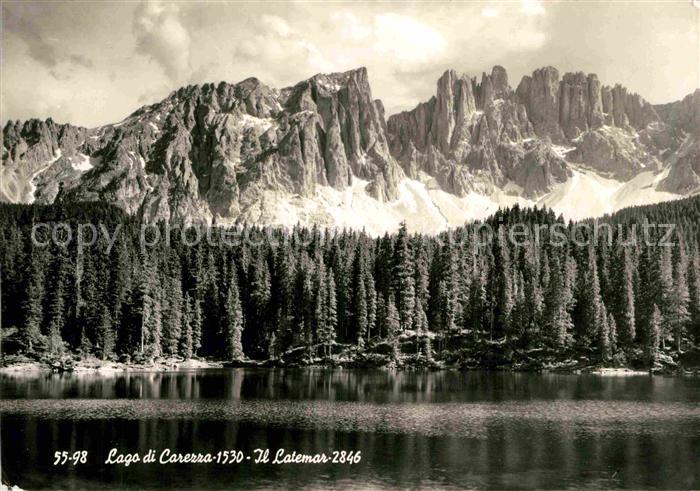 Karersee Suedtirol Lago di Carezza Il Latemar Dolomiten