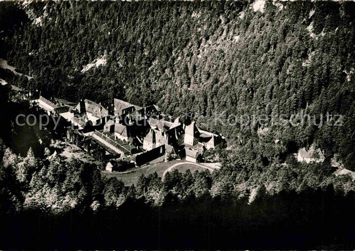 Monastere Le Fliegeraufnahme Schloss