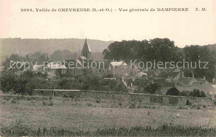 Dampierre-en-Yvelines Vue generale Vallee de Chevreuse