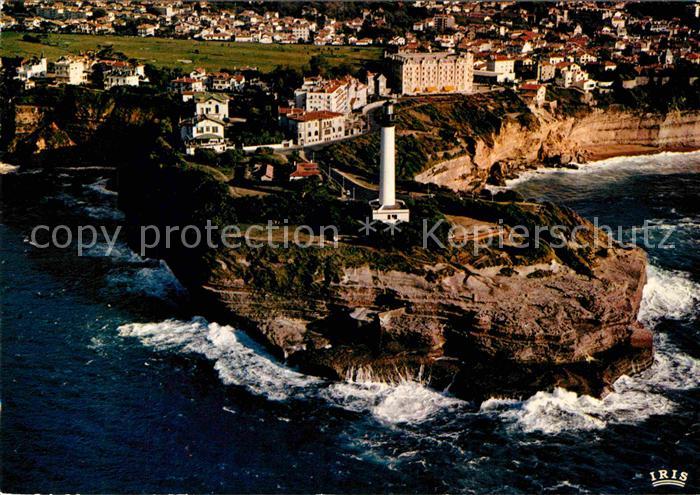 Biarritz Pyrenees Atlantiques Pointe St Martin et le phare vus par av