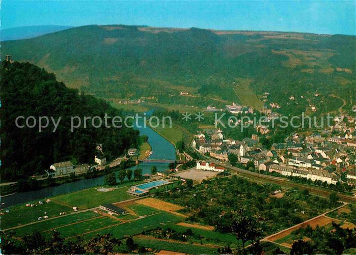 Bad Nassau mit Burg Nassau Fliegeraufnahme