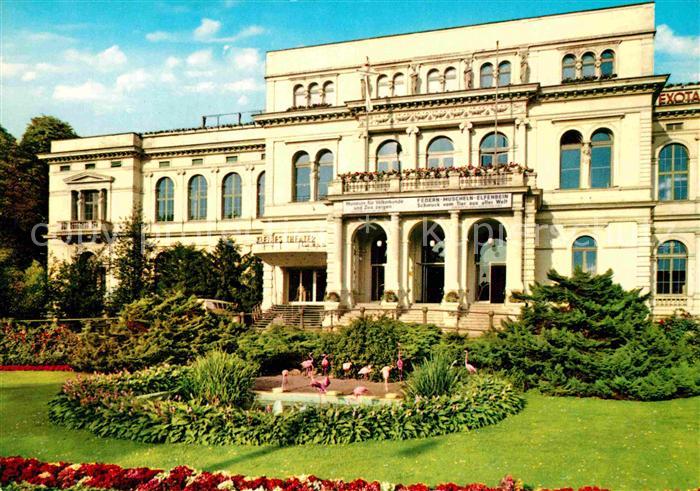 Frankfurt Main Flamingos am Zoogebaeude