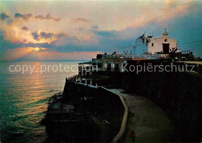 Ischia Sonnenuntergang ueber Forio