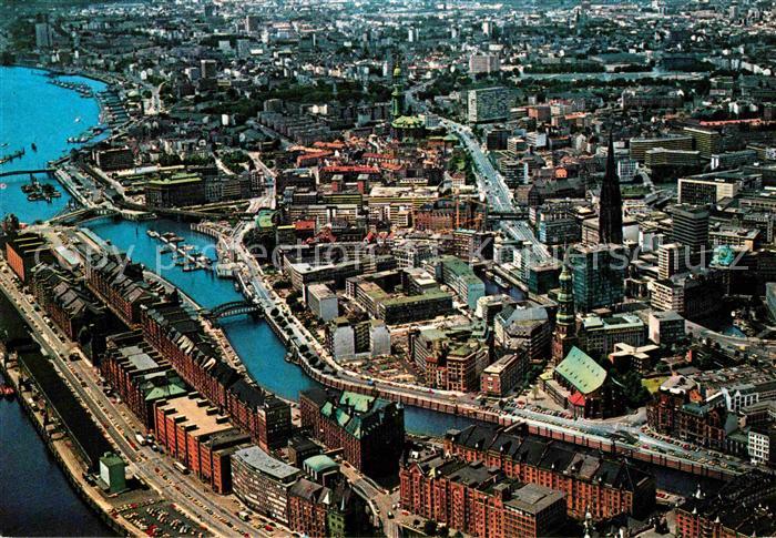 HAMBURG  CITY Fliegeraufnahme