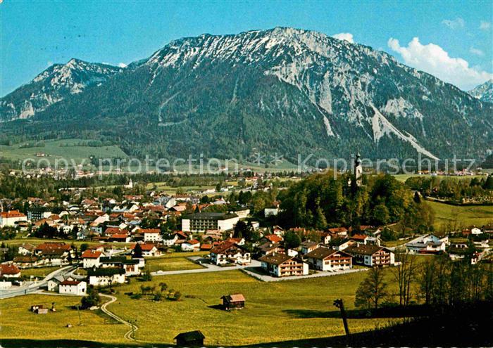 Ruhpolding Bayern Gesamtansicht mit Rauschberg Chiemgauer Alpen
