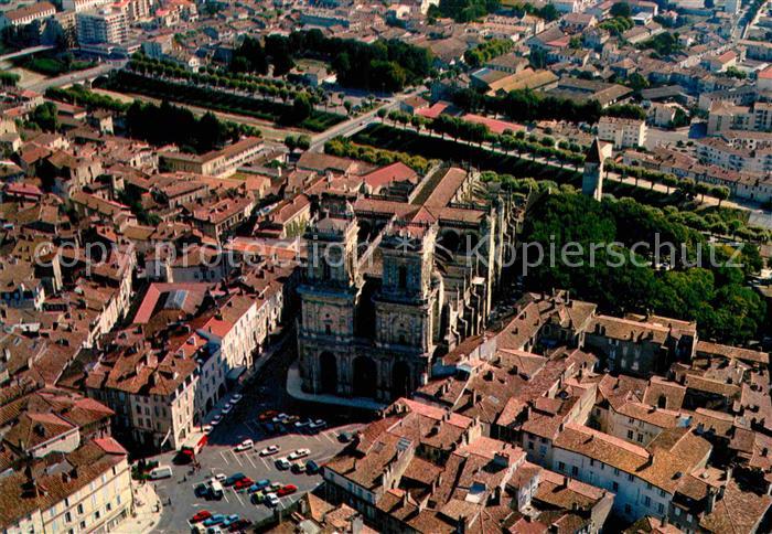 Auch Gers Cathedrale Sainte Marie vue aerienne