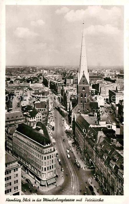 HAMBURG CITY Blick in die Moenckebergstrasse mit Petrikirche Fliegeraufnahme