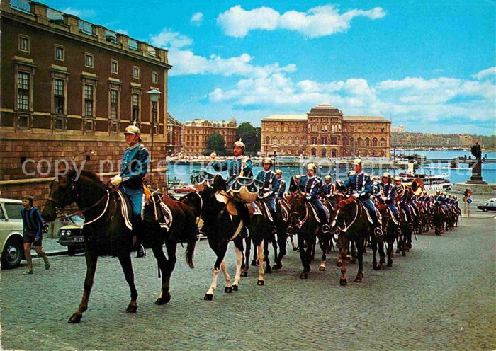 Stockholm Slottsbacken med Vaktparaden Schloss mit Wache