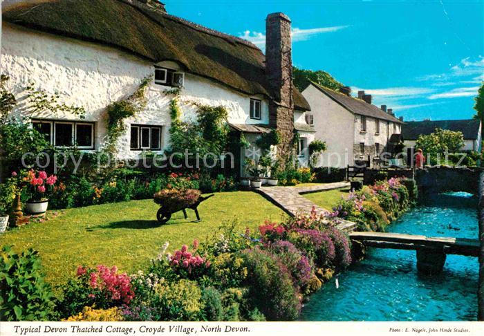 Croyde Village Haeuserpartie am Bach