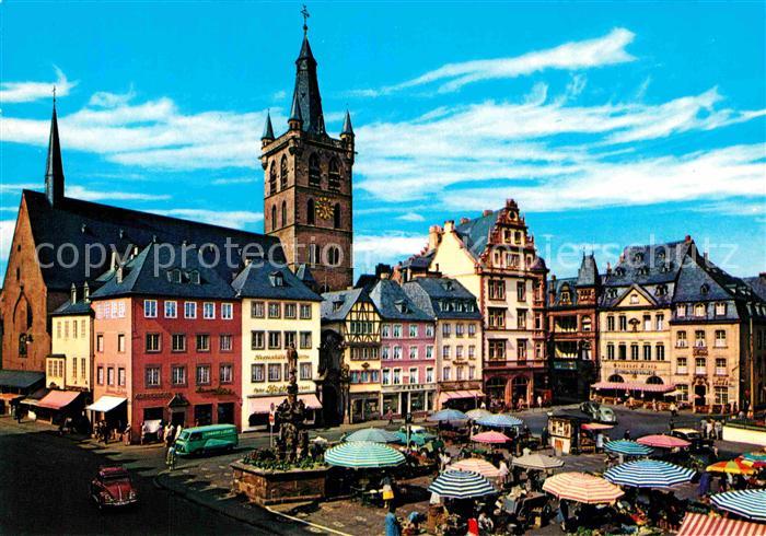 TRIER  CITY Hauptmarkt mit Petrusbrunnen und St Gangolph Kirche