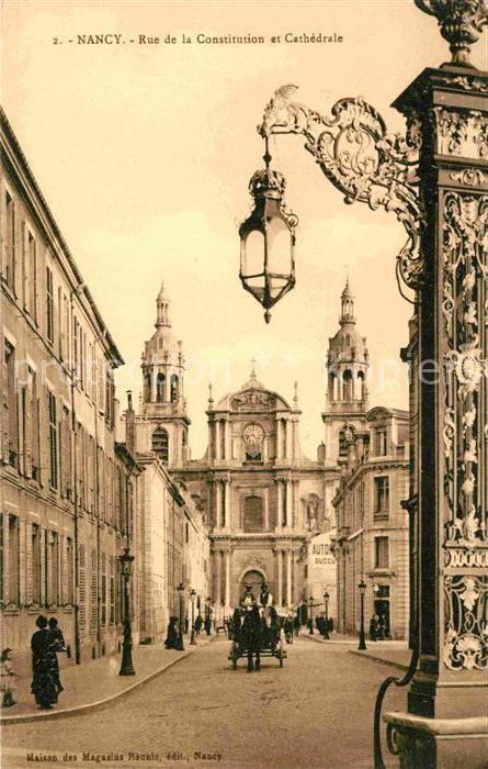Nancy Lothringen Rue de la Constitution et Cathedrale