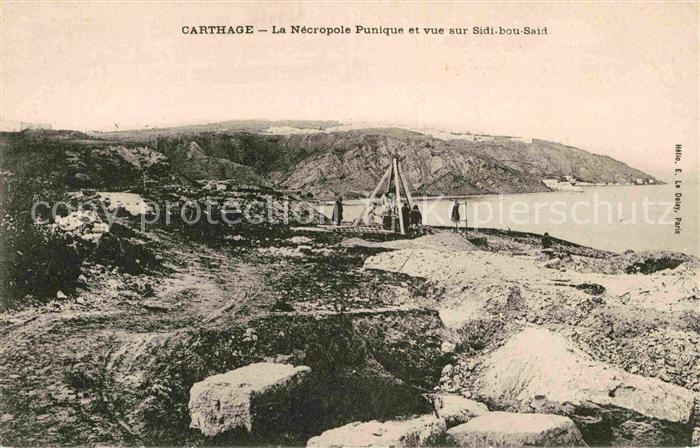 Carthage Karthago Le Necropole Punique et vue sur Sidi bou Said