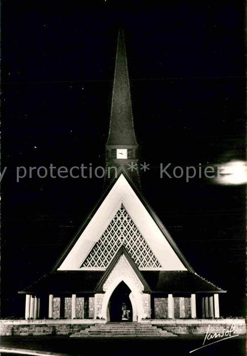 Vongy Eglise la nuit