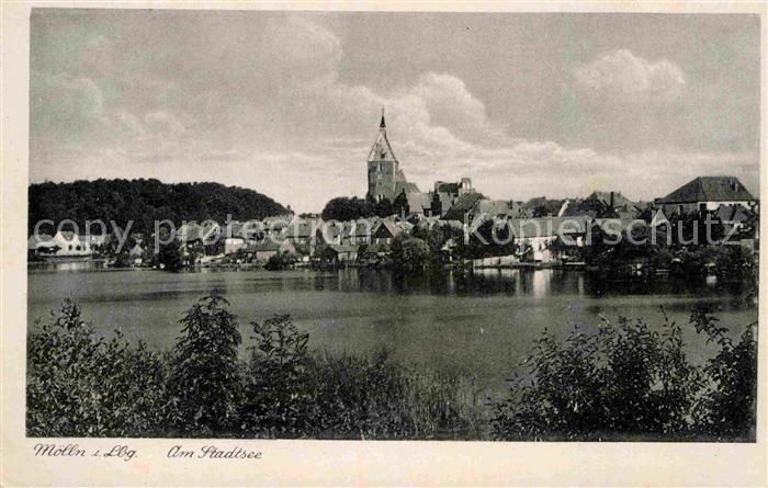 Moelln Lauenburg Stadtsee mit Kirche