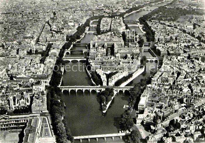 Paris Fliegeraufnahme