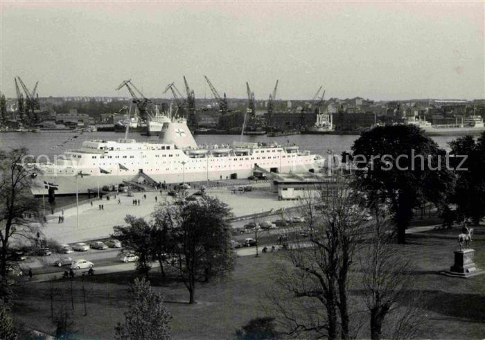 Schiffe Ships Navires Kronprins Harald