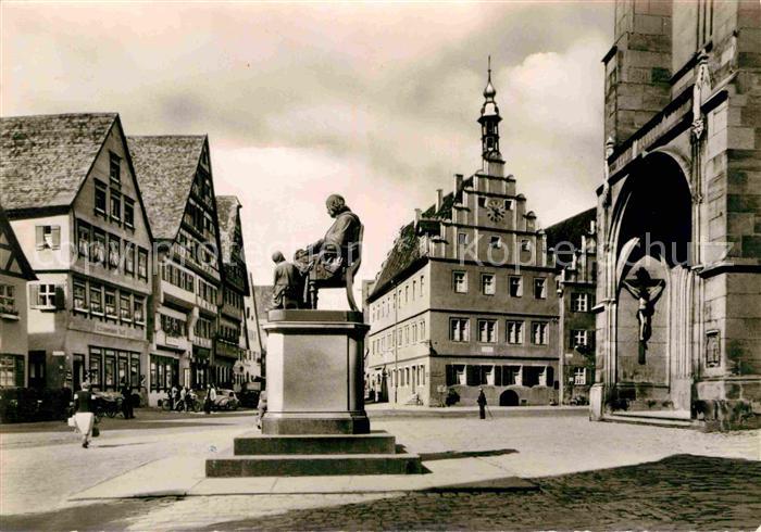 Dinkelsbuehl Marktplatz Christoph von Schmid Denkmal 1000jaehrige Stadt