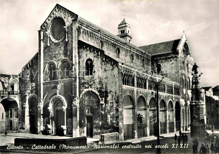 Bitonto Cattedrale costruito nei secoli XI - XII Monumento Nazionale