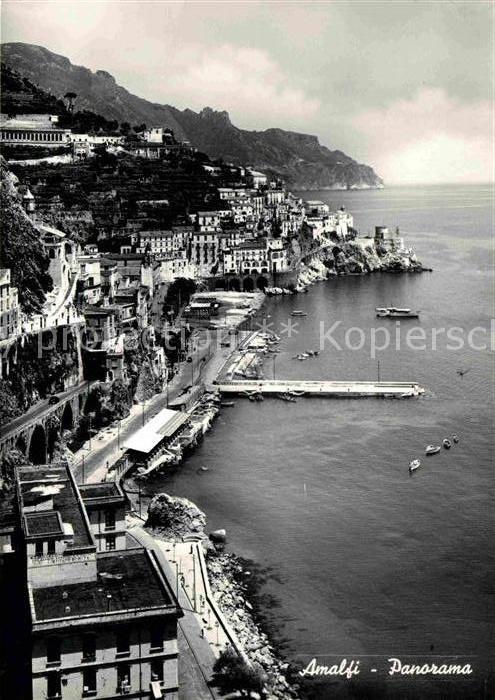 Amalfi Panorama Hafen Kueste