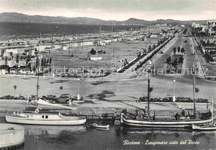 Riccione Lungomare visto dal Porto
