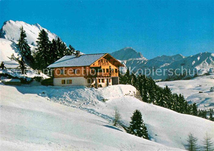 Seiser Alm Dolomiten AVS Schutzhuette Puflatsch Winterpanorama Alpen