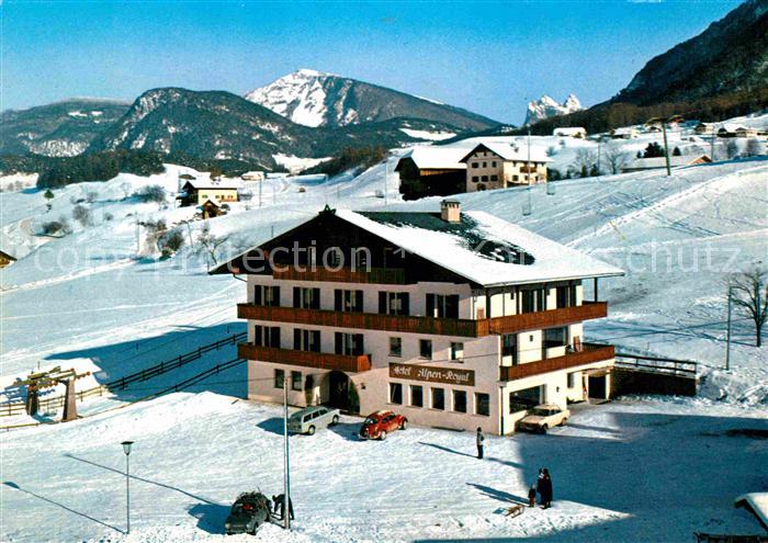 Kastelruth Suedtirol Hotel Alpen Royal Winterpanorama Dolomiten