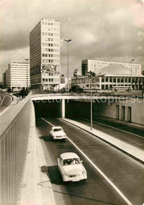 BERLIN  CITY Autotunnel und Haus des Lehrers