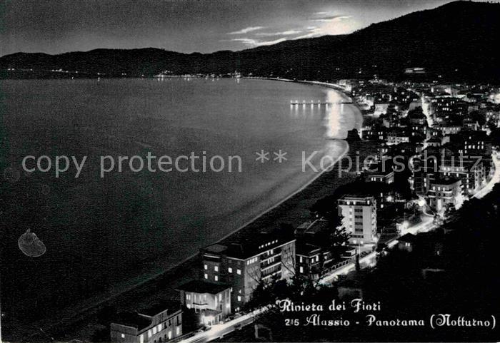 ALAssIO Savona Liguria IT Panorama bei Nacht