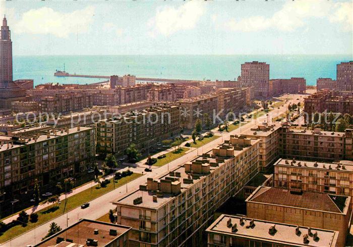 Le Havre Wohnsiedlung mit Hafenblick