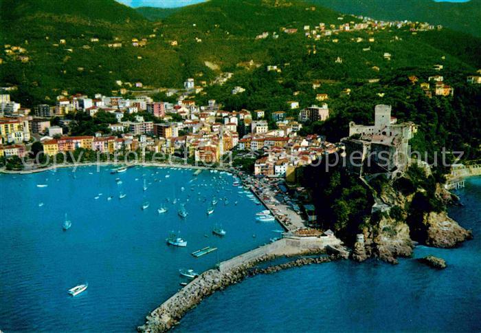Lerici Fliegeraufnahme Schloss