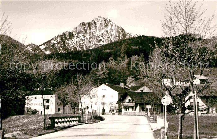Hammerau Ortseinfahrt Bayerische Alpen