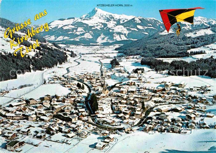 Kirchberg Tirol Kitzbueheler Horn Alpenpanorama im Winter Drachenfliegen Flieger