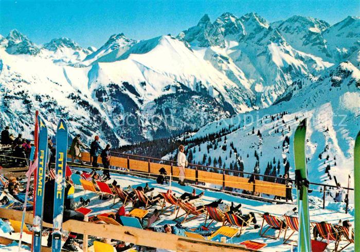 Oberstdorf Fellhornbahn im Birgsautal Bergstation Krottenkopf Alpenpanorama im W