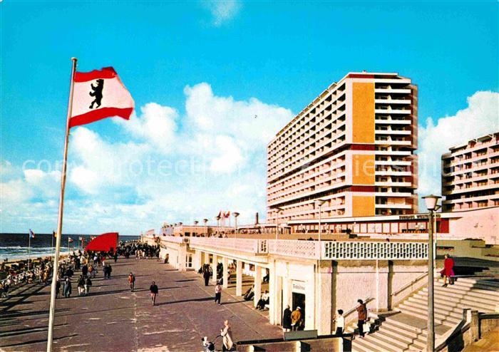 Westerland Sylt Nordseeheilbad Kurzentrum mit Promenade Fahne