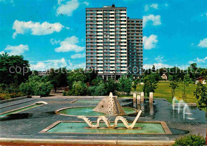 Mainz Rhein Im Volkspark Wasserspiele Hochhaus