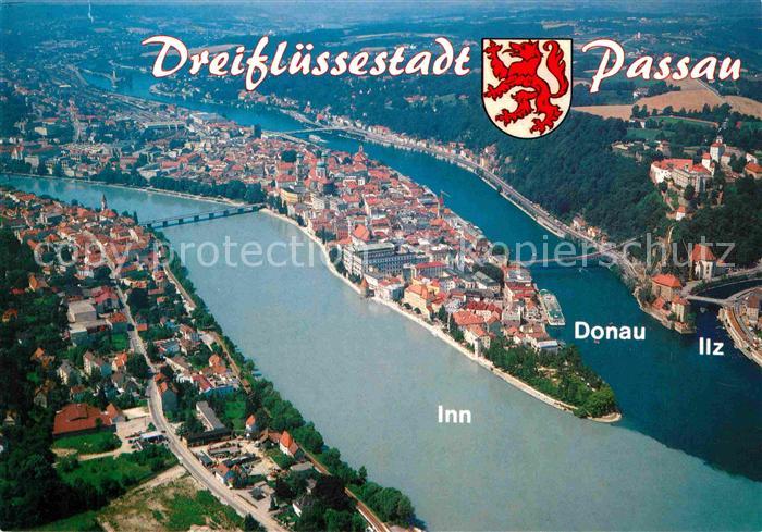PAssAU Bayern Dreifluessestadt am Zusammenfluss von Donau Inn und Ilz Fliegerauf