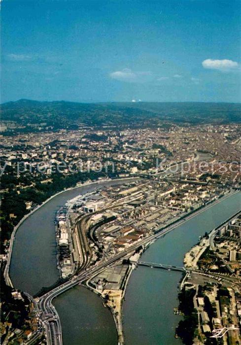 Lyon France Vue aerienne sur le Confluent du Rhone et de la Saone