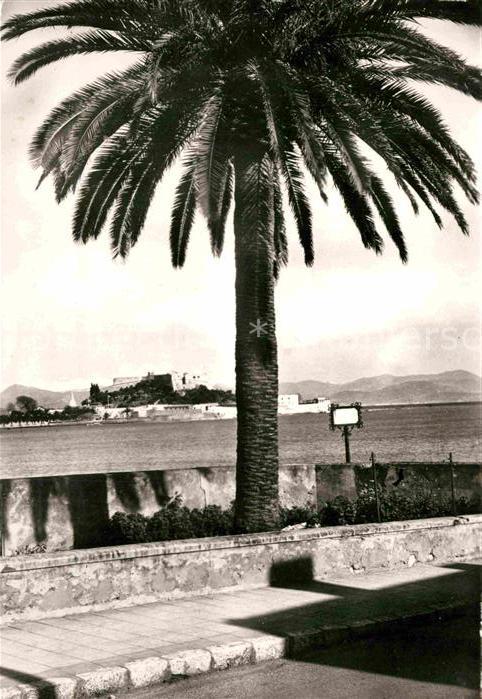 Antibes Alpes Maritimes Vue sur le Fort Carre