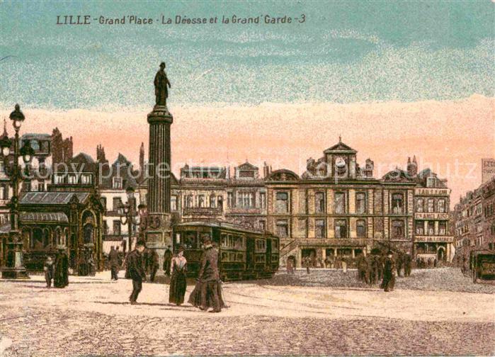 Lille Nord Grand Place La Deesse et la Grand Garde Strassenbahn