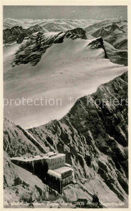 Zugspitze Fliegeraufnahme Berghotel der oesterreichische Zugspitzbahn