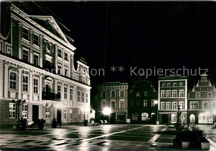 Guestrow Mecklenburg Vorpommern Markt bei Nacht