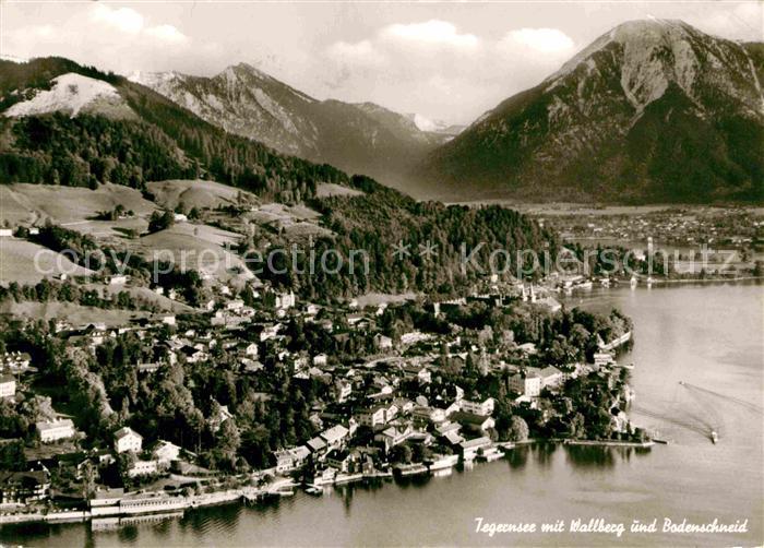 Tegernsee Bayern mit Wallberg und Bodenschneid