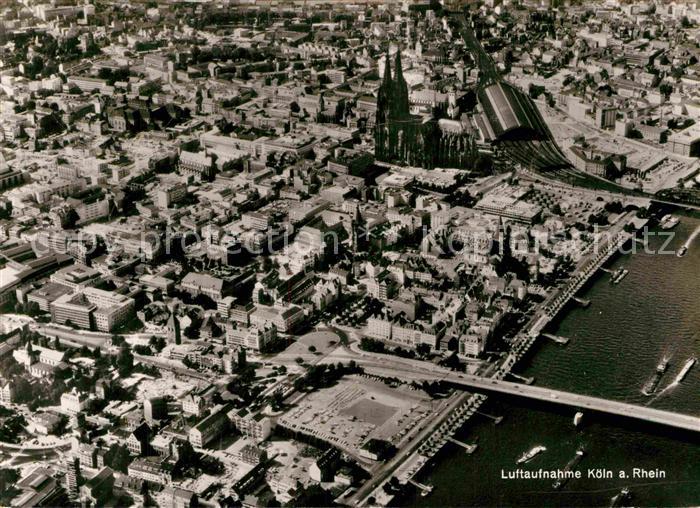 Koeln Rhein Fliegeraufnahme mit Deutzerbruecke Dom und Hauptbahnhof
