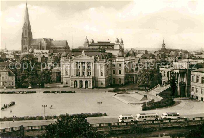Schwerin Mecklenburg Staatstheater Dom