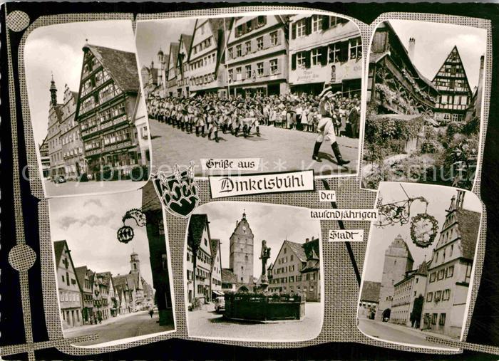 Dinkelsbuehl Fachwerkhaeuser Springbrunnen Stadttor Fanfarenzug