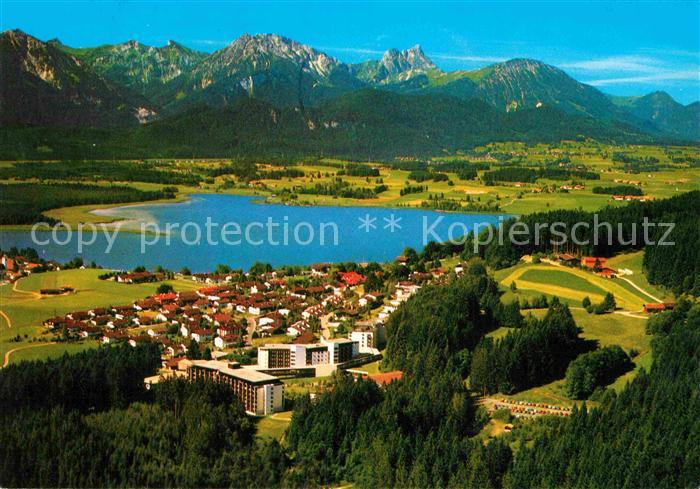 Hopfen See Enzensberg mit Tiroler und Allgaeuer Alpen Fliegeraufnahme