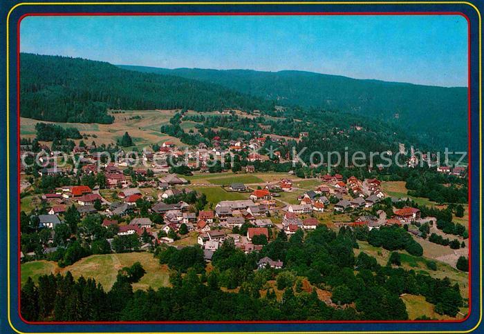 Haeusern Schwarzwald Luftkurort Wintersportplatz Fliegeraufnahme