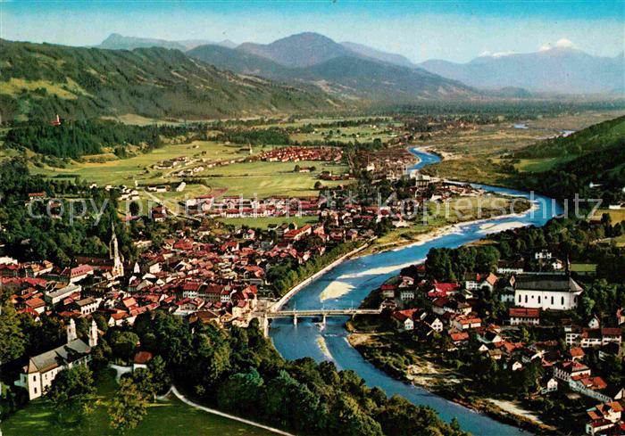 Bad Toelz Blick ins Isartal Alpenpanorama Fliegeraufnahme