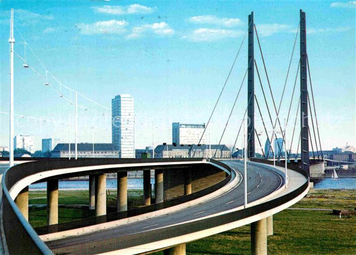 DuessELDORF  CITY Rheinkniebruecke